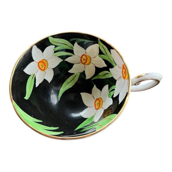 Tuscan Tea Cup & Saucer Set Black w White Daffodils Fine Bone China England EUC - Picture 6 of 10